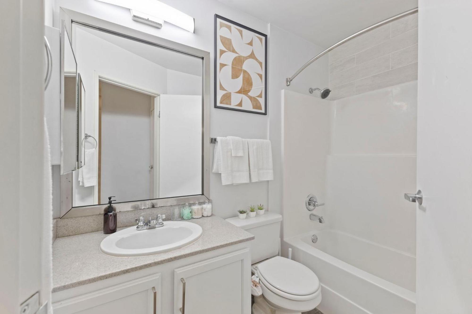 Apartmán Indy Loft - Monument Circle - Sleeps 7 - Convention Walkable Indianapolis Exteriér fotografie